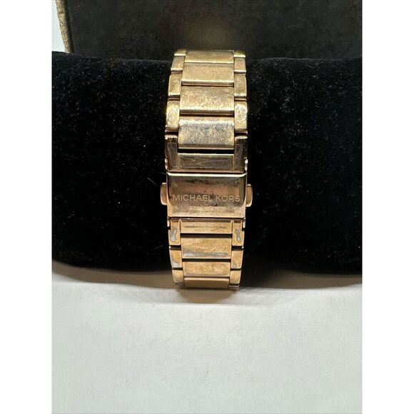 Michael Kors Parker MK5491 Women\'s Gold Stainless Steel Analog Dial Watch JNA198 main image 9